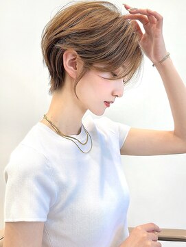 アフロート ルヴア(AFLOAT RUVUA) みねマッシュショートボブ30代40代小顔新宿ハイライトカラー面長