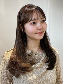 ノイ 銀座(noi) 顔周りレイヤーカットロングレイヤーベージュカラー