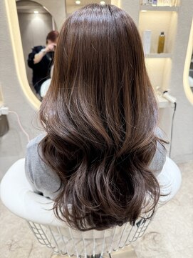 ロンド リリー 銀座(Lond Lily) 大人ガーリー/似合わせカット/ミディアムレイヤーカット/銀座