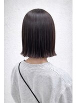 アミュー(Amyu)&nbsp;外ハネかわいい切りっぱなしボブ