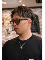グラッドマンズカットクラブ 立川(GLADMAN'S CUT CLUB)&nbsp;メンズツイストスパイラルパーマホワイトメッシュ立川men's