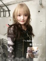 ノラ シブヤ(NORA)&nbsp;★ルーツカラーハッシュカットハイレイヤーデザインカラーウルフ