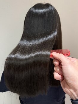 ホットリップ(HOT LIP)の写真/【メテオカラー/リピート多数】丁寧なダメージ軽減処理×髪質改善カラーで今までにないサラツヤヘアに＊