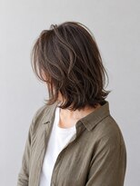 カノア(CANNOA.)&nbsp;湿気に強いくびれミディ