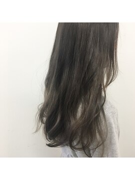 キー(kii) スモーキーグレー