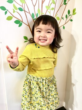 ヘアーアンドメイクボーノ(Hair & Make Buono) キッズ  ぱっつん前髪ミディアム