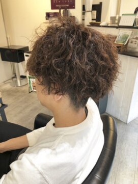 ギフト リビング(Gift Living) ツイストパーマ＊メンズスタイル