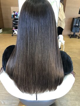 ベルポートヘア(Bellport hair) ツヤツヤブラウンカラー