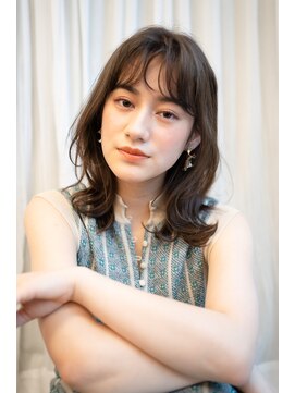 マグノリア オモテサンドウ(MAGNOLiA Omotesando) イメチェンで大人女子力UP♪毛先カールのくびれエアリーミディ