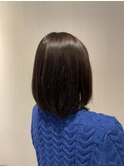 ダークモカベージュ×艶ボブ