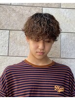 ロロネー 池田(Lolonois)&nbsp;波巻きスパイラルパーママッシュショート無造作パーマ刈り上げ