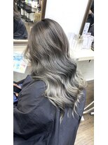 ユートピア(U topia)&nbsp;バレイヤージュ/ハイライト/シルバーカラー/アースカラー