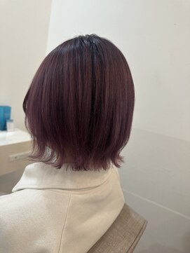 ラビス クローバー(Lovis clover) 『ゆうあ』深みのあるレッド系カラー