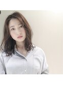 大人前髪長めミディアム