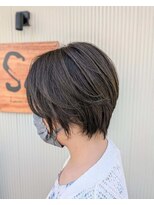 ソル 千葉(Sol) オリーブベージュカラー すっきりショートボブ