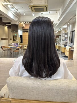 トゥ ルーチェ(tu.luce) うる艶ロング