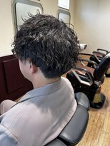 ヘアースタジオ モモ(Hair studio MoMo)&nbsp;2ブロ刈り上げマッシュ×ツイストパーマ