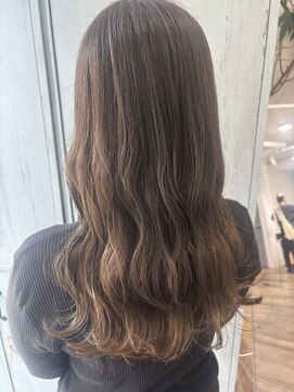 シュシュバイジャガラ 千葉駅北口店(chou chou byJAGARA) オリーブグレー【chou chou千葉・千葉駅】