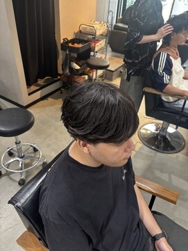 ブルニール 心斎橋(BLEUNIR) メンズマッシュ　フェザー　刈り上げ