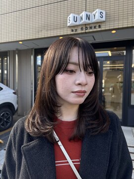 レイヤーカット/透明感カラー/グレージュ