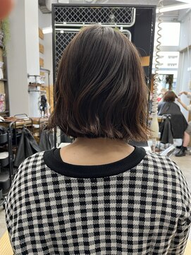 クロムス(clomus) 季節の変わり目は“質感チェンジ”がおすすめ