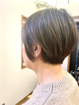 アロ(aLo) ハンサム過ぎない大人ショート