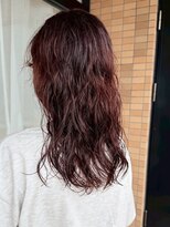 ログ(log)&nbsp;ニュアンスパーマ　髪質改善カラー　顔まわり　レイヤー　艶髪
