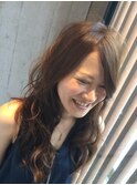 ラフなのにセクシーな女子ウケ間違いなし!ロングヘアー