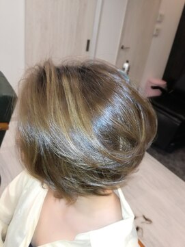 ヘアー ラウンジ クルージー(Hair Lounge CRUSIE) 大人ショート