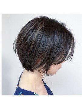 メゾン(MAISON) ショートボブ