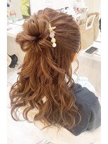 レア(Le'a)&nbsp;ハーフお団子