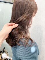 シャンドゥール 栄店(CHANDEUR)&nbsp;ツヤ×ナチュラルブラウン大人可愛いウェーブセミロング