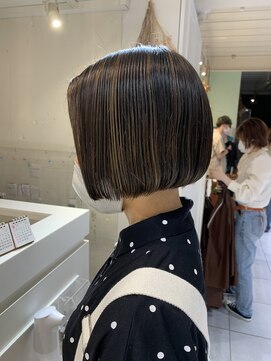 ネオリーブカフ 鶴ヶ峰店(Neolive caff) ミニボブ×ハイライト♪