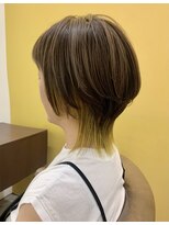 パシフィックダズールバトン(Pacific Dazzle baton) ウルフレイヤー×イエローハイライト