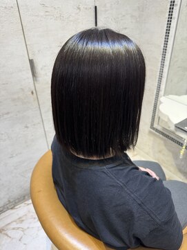 ロンドローズ 名古屋(Lond damaskRose) ブリーチ 学割 オリーブベージュ レイヤーカット リタッチ 871