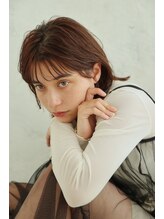 ビィシャイン 社店 マッシュウルフ