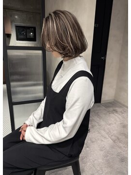 アコ(Aco) ★韓国系レイヤーボブ×ハイライト★