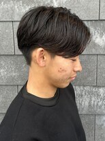 ヒュイル バイ ニアウ(Hwyl by Niau) メンズカットパーマセンターパートニュアンスパーマ毛流れパーマ