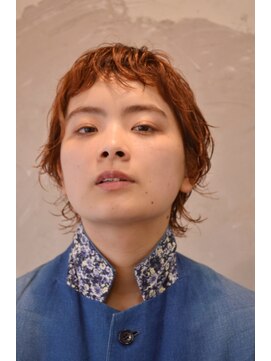 スパイス SPYS ショートレイヤーパーマ。20代30代