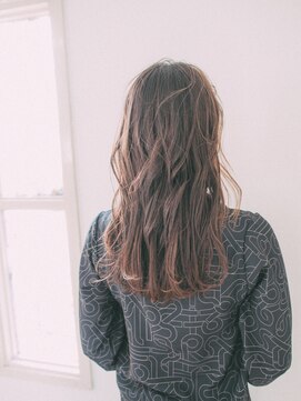 アマリス(Amaris) 透け感グレージュカラー20代/30代/40代/庭瀬