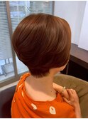 レッドブラウン×丸みショートボブ