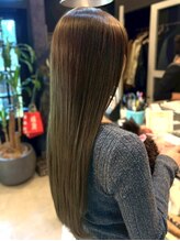 アットザコーナー(at the corner)&nbsp;オリーブグレージュ 透明感カラー ストレート 髪質改善 20代30代