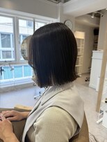 アンフィニ バイ ラボヌール(Infini by La Bonheur) ぱつっとボブ