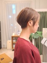 トイズファクトリー(Toys Factory) 丸みショートカット×ミルクティーベージュ