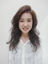 アンゼロ(UNZELO)&nbsp;ヌーディーカラーふんわり大人ロング