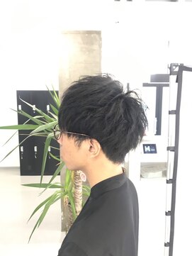 キング 枚方店(K!ng) 流行りのツーブロックスタイル