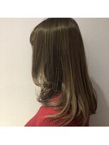 テラ(terra)&nbsp;顔周りネオウルフ☆オリーブベージュスタイル