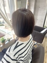 エルド(eld)&nbsp;白髪ぼかしハイライト×ボブ　40 50代 大人女性