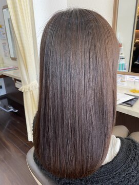 ヘアーアンドメイク ルナ(Hair&Make Runa) ストレート