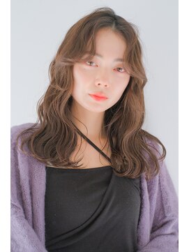 ガリカ シーム(Gallica/SEAM) 【Gallica 原宿】大人可愛いブラウンベージュ小顔センターパート